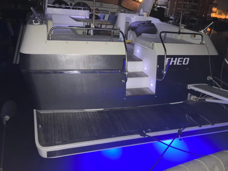 Wynajem łodzi Roses tanio Techno 55