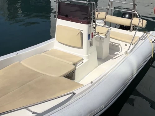 Wynajmij Katoy 650 open w Marsylia