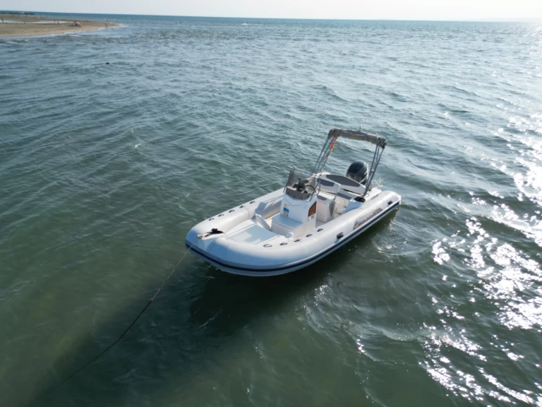 Wynajem łodzi Yamaha FX SHO w La Grande-Motte na SamBoat 