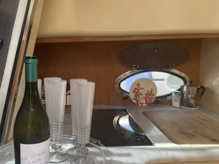 Rio Yachts 47 cruiser  między profesjonalistami a osobami prywatnymi w Marsala