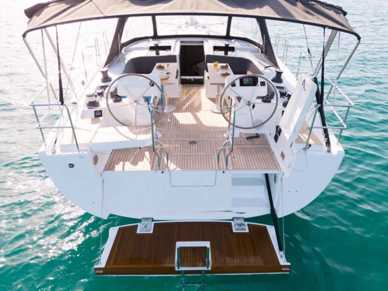 Wynajem łodzi Sibenik tanio Hanse 508