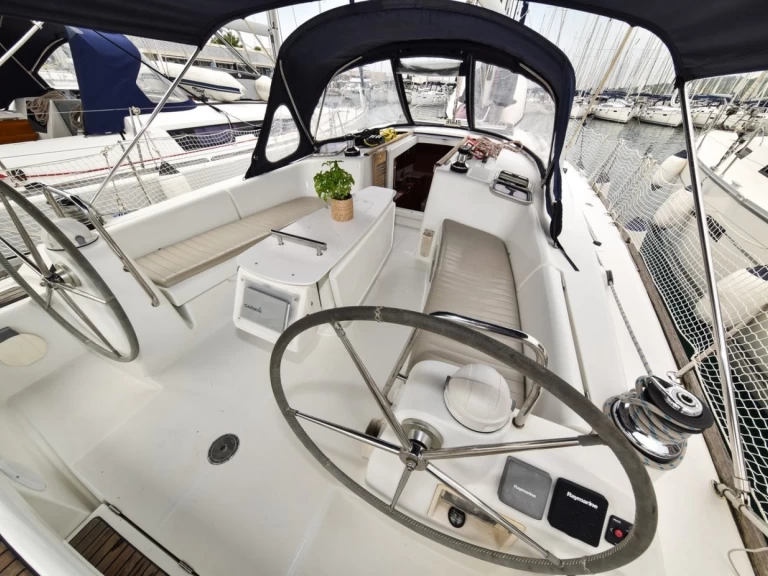 Żaglowiec do wynajmu w Sukosan w najlepszej cenie