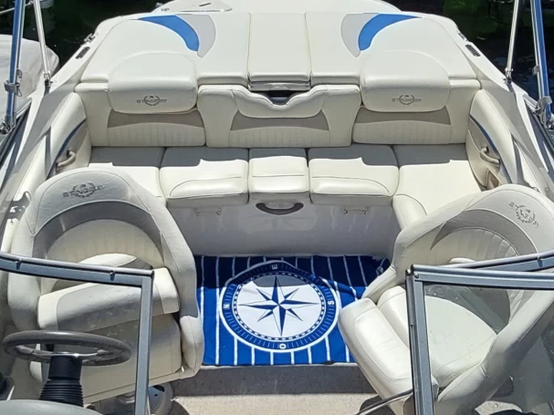 Wynajem łodzi Stingray 225cr w Geneva (Canton) na SamBoat 