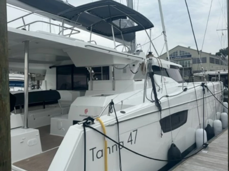 Wynajmij Katamaran z lub bez skippera Fountaine Pajot w Annapolis