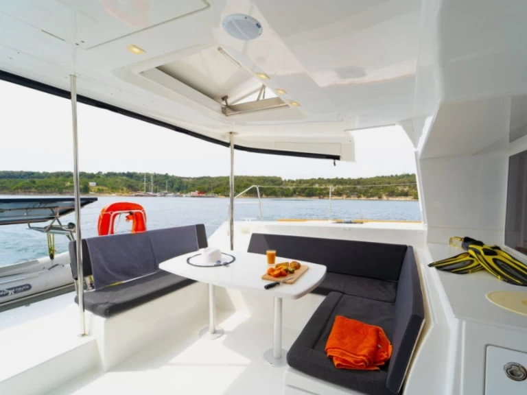 Wynajem Katamaran w Rogoznica - Lagoon Lagoon 450 F