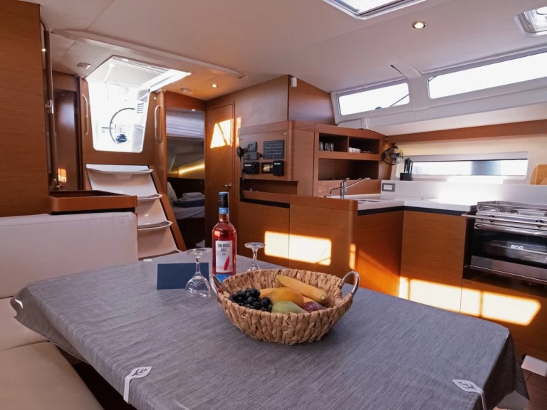 Wynajem w Split- Jeanneau Sun Odyssey 490 na SamBoat