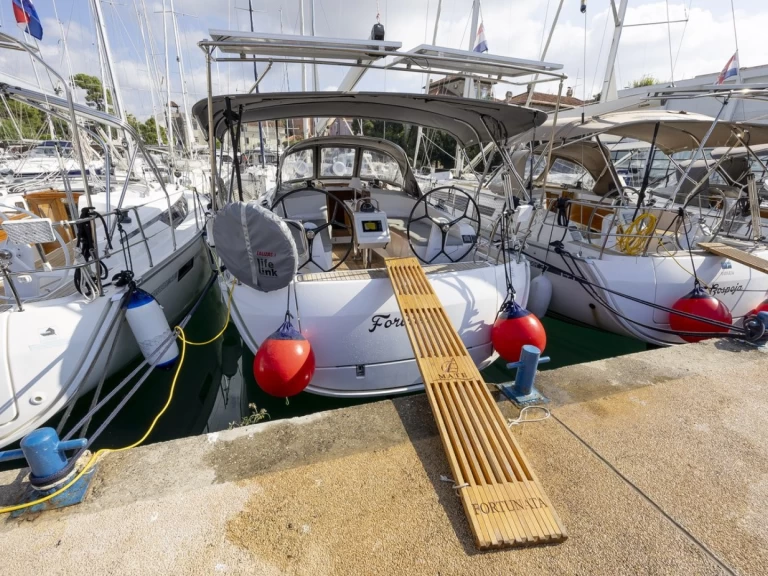 Wynajem w Zadar- Bavaria Bavaria Cruiser 37 Style na SamBoat