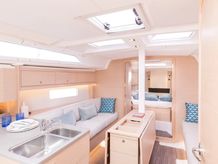 Wynajmij Żaglowiec z lub bez skippera Dufour w La Rochelle