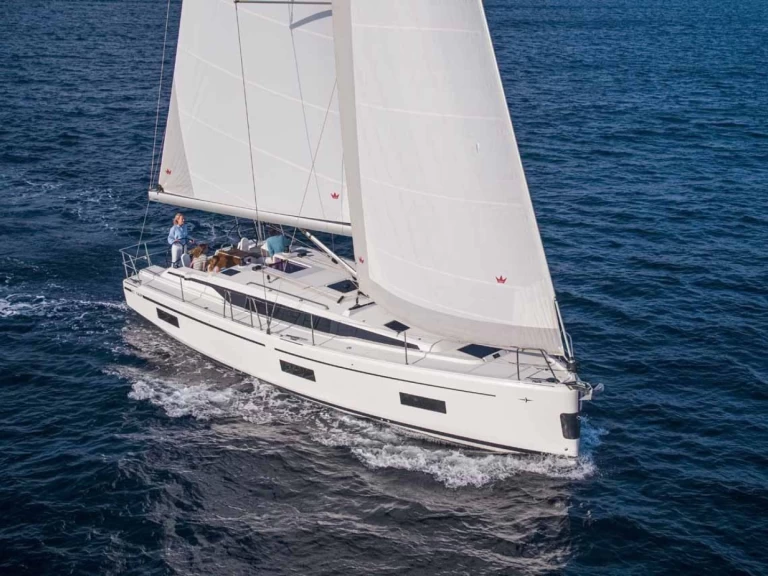 Wynajmij Żaglowiec z lub bez skippera Bavaria w Sibenik