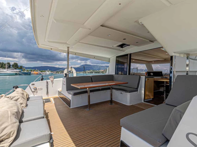 Wynajem w Gouvia- Fountaine Pajot Lucia 40 na SamBoat