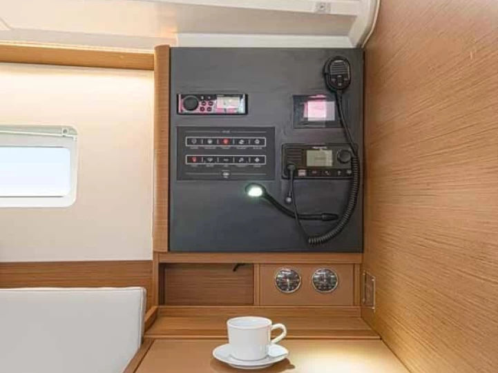 Żaglowiec do wynajmu w Palma de Mallorca w najlepszej cenie