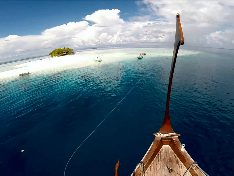 Wynajem łodzi Male tanio Dhoni 4 pax