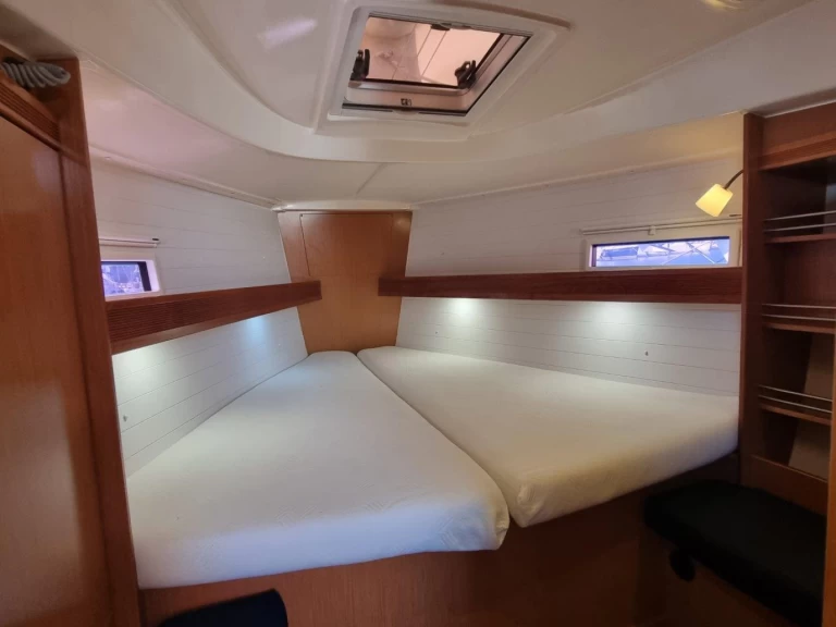 Wynajem w Izola- Bavaria Cruiser 36 na SamBoat