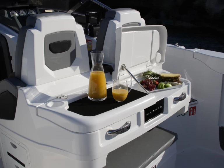 Wynajem Motorówka w Latchi - Karnic KARNIC 800 SL