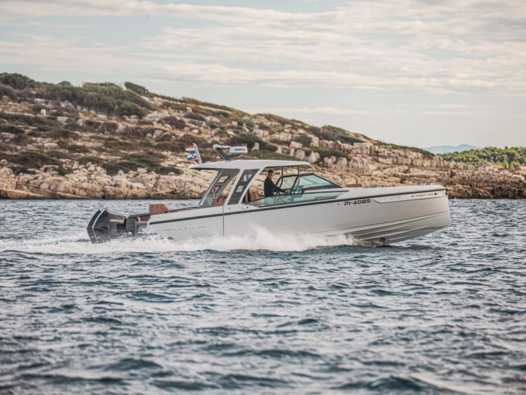 Wynajem łodzi Sukosan tanio Saxdor 320 GTO