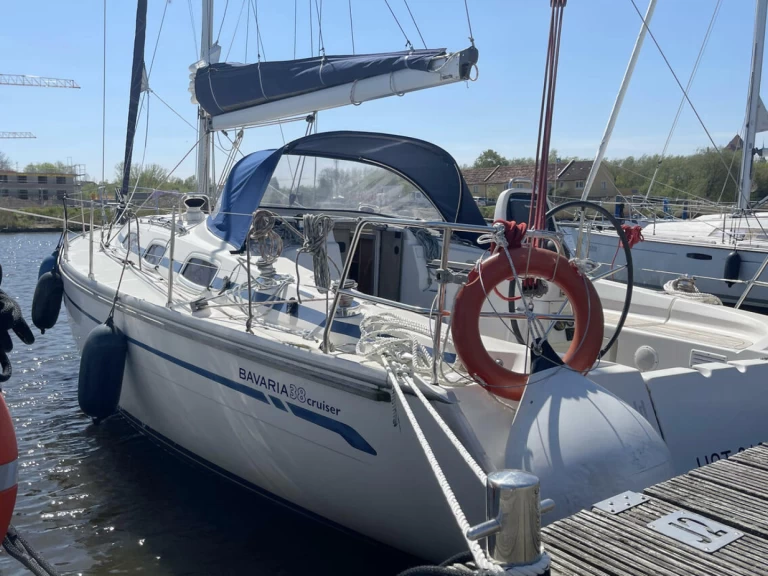 Bavaria Bavaria 38 Cruiser między profesjonalistami a osobami prywatnymi w Barth