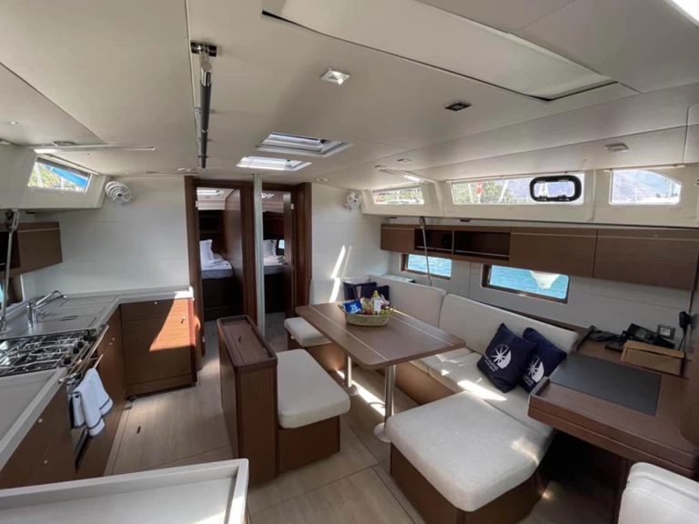 Wynajmij Bénéteau Oceanis 46.1 w Marmaris