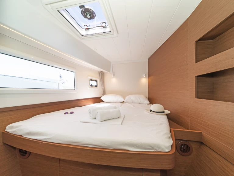 Wynajem łodzi Alimos tanio Lagoon 42