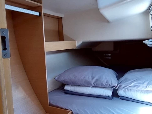 Wynajem łodzi Biograd na Moru tanio Elan 350 Performance