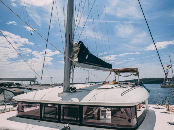 Wynajem Katamaran w Donji Seget - Lagoon Lagoon 400 S2