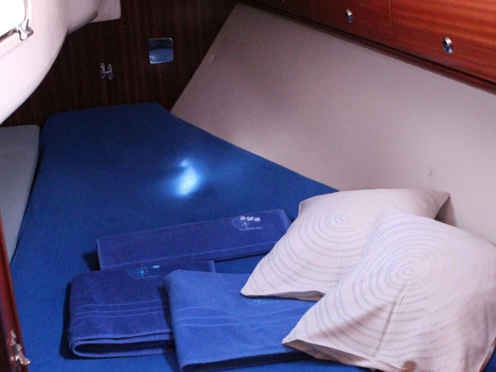 Bavaria Bavaria 30 Cruiser między profesjonalistami a osobami prywatnymi w Vrsar