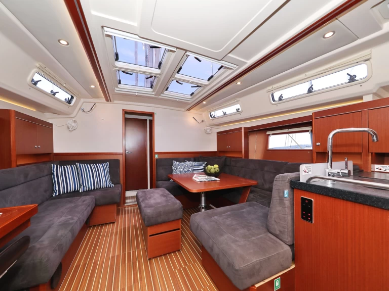 Wynajem Żaglowiec w Kaštela - Hanse Hanse 455