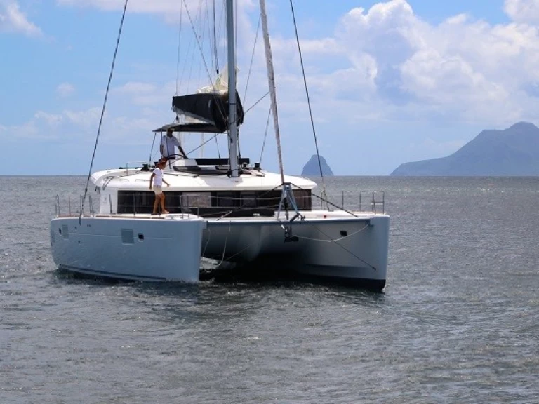 Wynajmij Lagoon Lagoon 450 w Saint Vincent (Island)