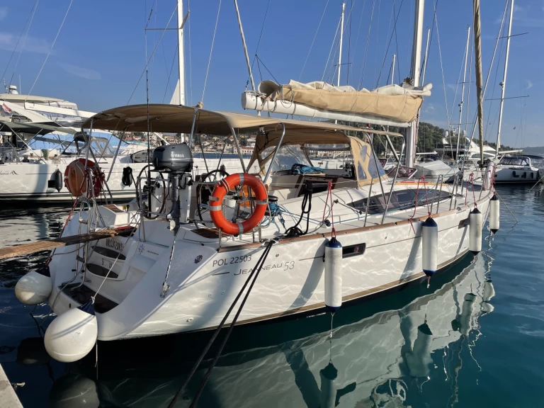 Wynajem łodzi Jeanneau Jeanneau 53 w Rogoznica na SamBoat 