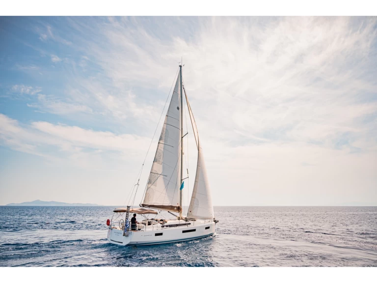 Wynajem Żaglowiec w Alimos - Jeanneau Sun Odyssey 440