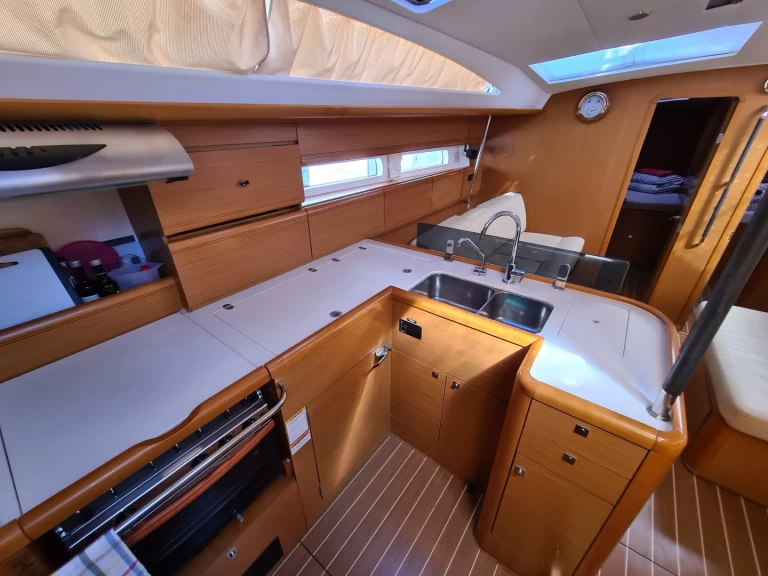 Wynajem łodzi Jeanneau Jeanneau 53 w Rogoznica na SamBoat 