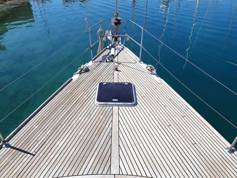 Bénéteau Oceanis 50 Family między profesjonalistami a osobami prywatnymi w Pula