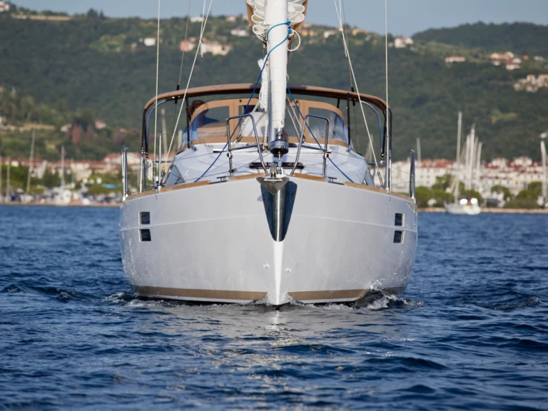 Wynajmij Elan Impression 35 w Kaštela