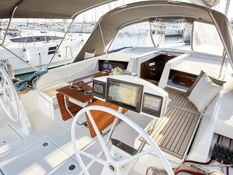 Wynajem łodzi Bénéteau Oceanis 46.1 w Kaštela na SamBoat 