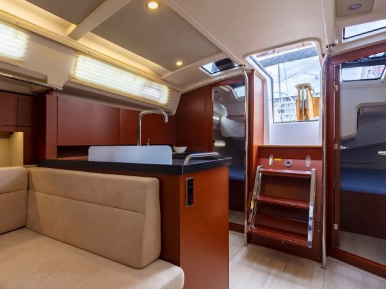 Hanse Hanse 388 między profesjonalistami a osobami prywatnymi w Pula