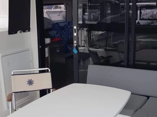 Wynajem łodzi Lagoon Lagoon 42 w Salamína na SamBoat 