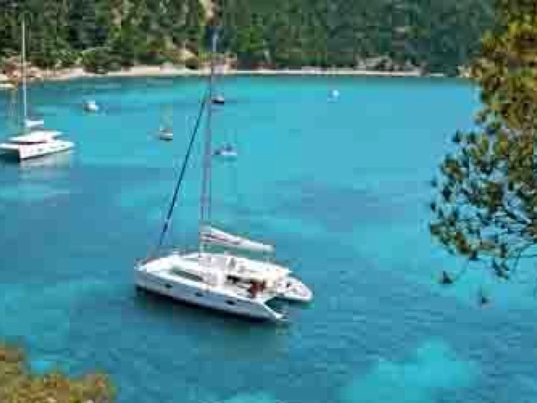 Katamaran do wynajmu w Donji Seget w najlepszej cenie