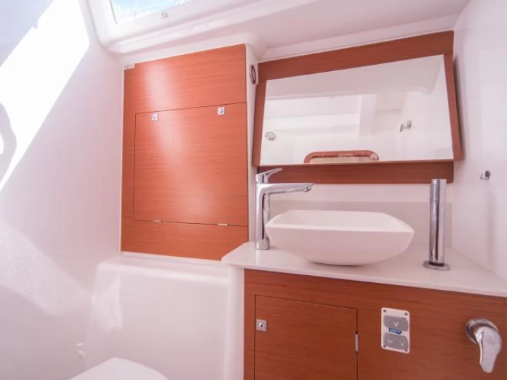 Wynajmij Żaglowiec z lub bez skippera Dufour w Donji Seget