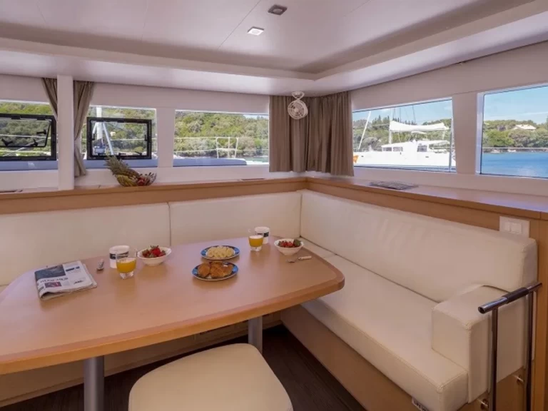 Wynajem Katamaran w Lefkáda - Lagoon Lagoon 450 F