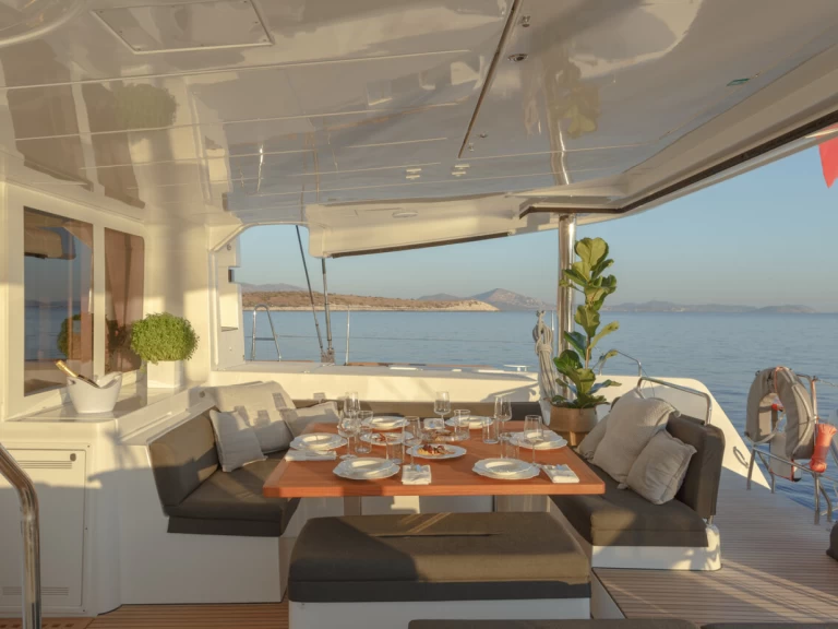 Wynajem w Elliniko- Lagoon Lagoon 52 F na SamBoat