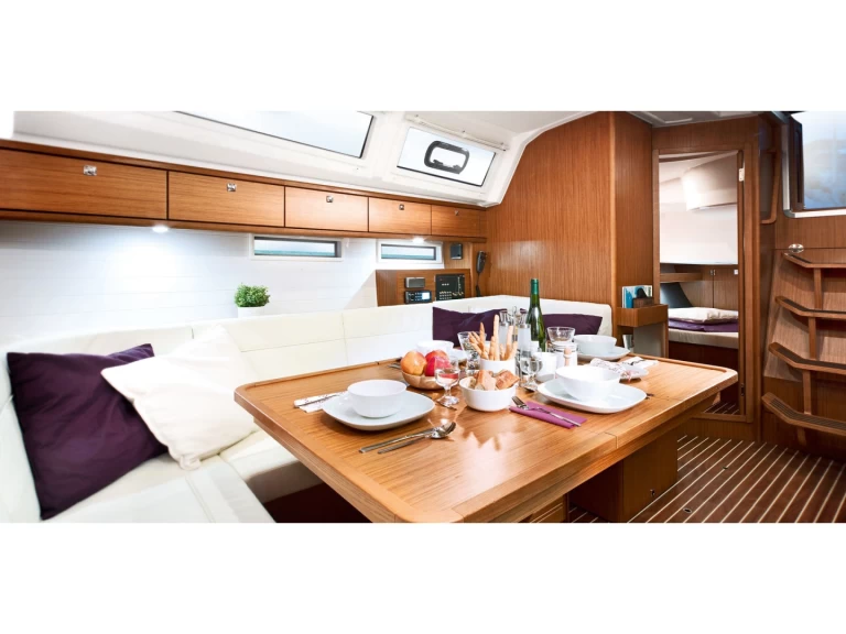 Wynajmij Żaglowiec z lub bez skippera Bavaria w Kaštela