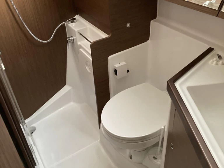 Wynajem łodzi Preveza tanio Oceanis 40.1