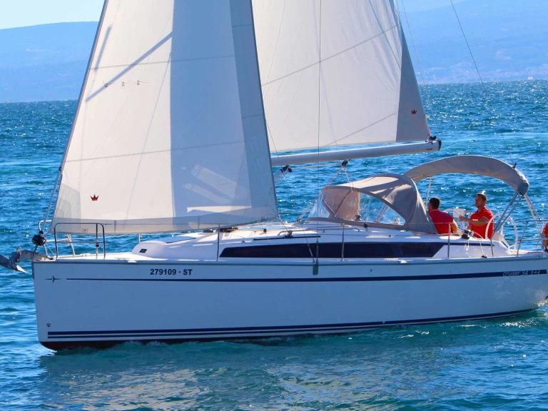 Wynajem Żaglowiec Bavaria z patentem 