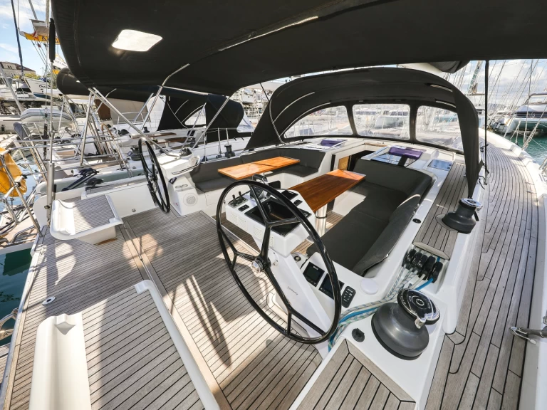 Wynajmij Hanse Hanse 575 w Trogir