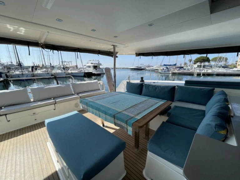 Wynajem Katamaran w Ajaccio - Fountaine Pajot Saba 50