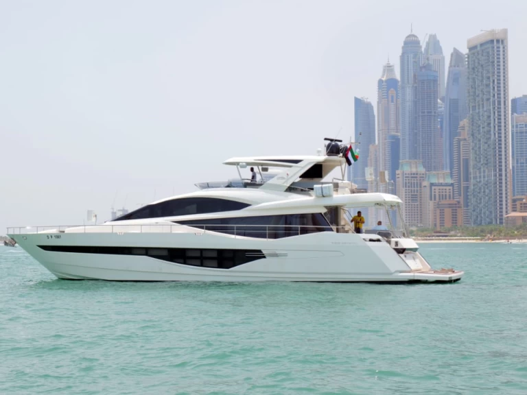 Wynajmij Galeon Galeon 260 w Dubai Marina