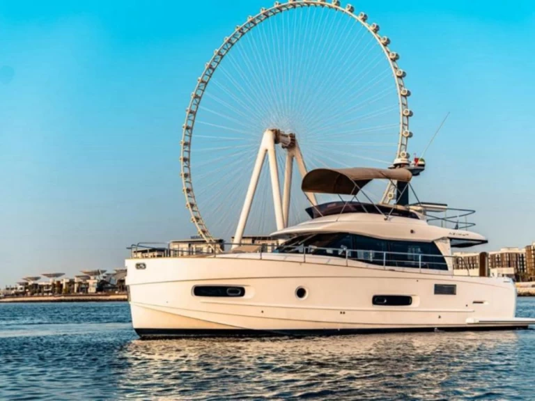 Wynajem łodzi Azimut Azimut 46 Fly w Dubai Marina na SamBoat 