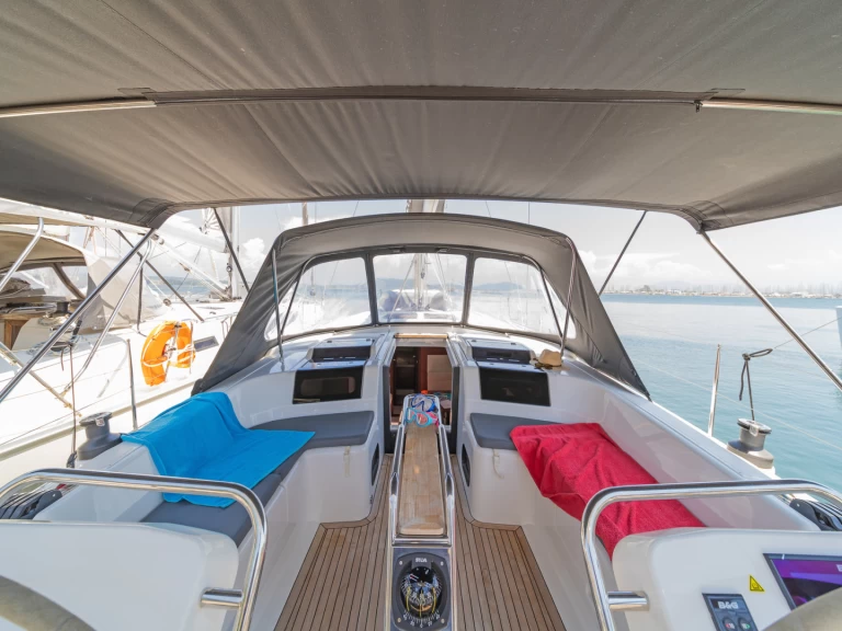 Hanse Hanse 458 między profesjonalistami a osobami prywatnymi w Lefkáda