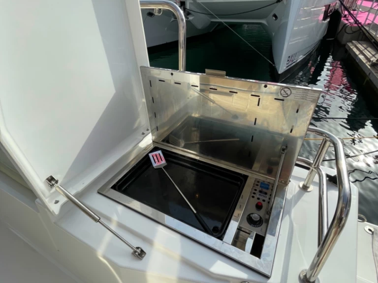 Wynajem łodzi Bali Bali Catsmart w Pirovac na SamBoat 