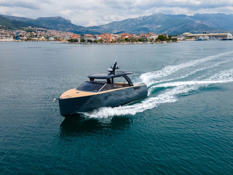 Wynajem łodzi Colnago 38 Cabin w Split na SamBoat 