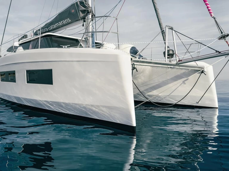 Wynajmij Katamaran z lub bez skippera Aventura w Sant Antoni de Portmany